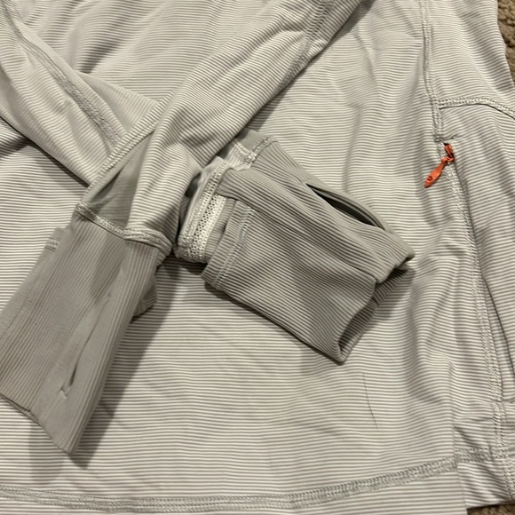 Lululemon half zip - Picture 2 of 4